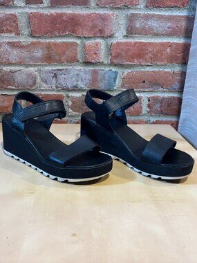 SOREL Cameron Wedge Leather Sandals Black Platform